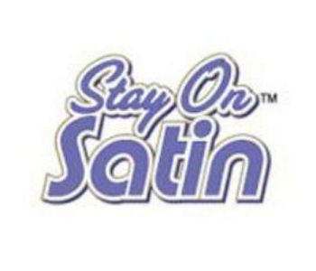 Stay on Satin - saténové čepice a další doplňky
